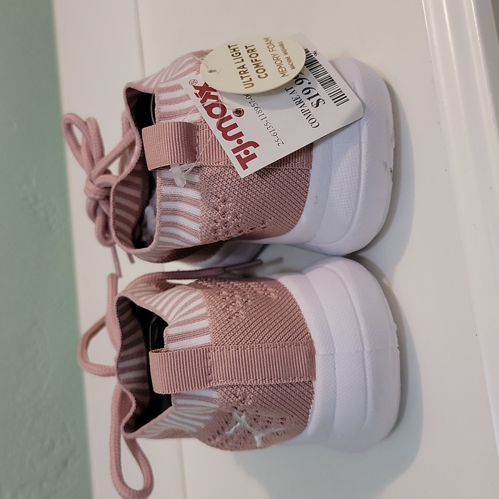 Danskin sneakers - 2 pairs - Picture 8 of 11